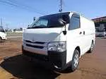 ハイエースバン DX 1t 4WD 中温冷凍車 3人乗り 4ドア
