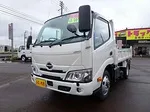 デュトロ 2.7t 4WD FJL 強化ダンプ 未使用車
