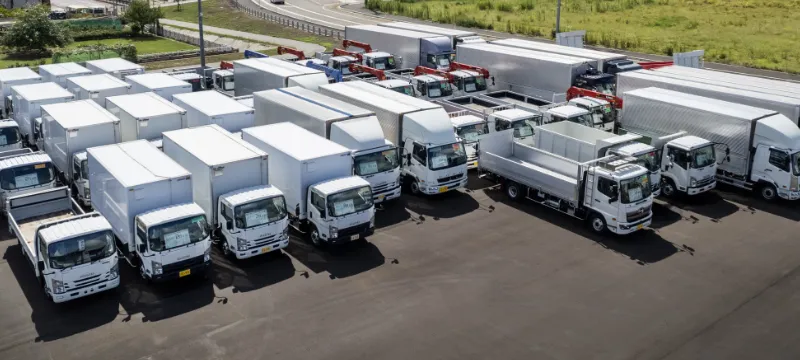 トラック市長岡店は代車や入札業務など多数な用途に対応