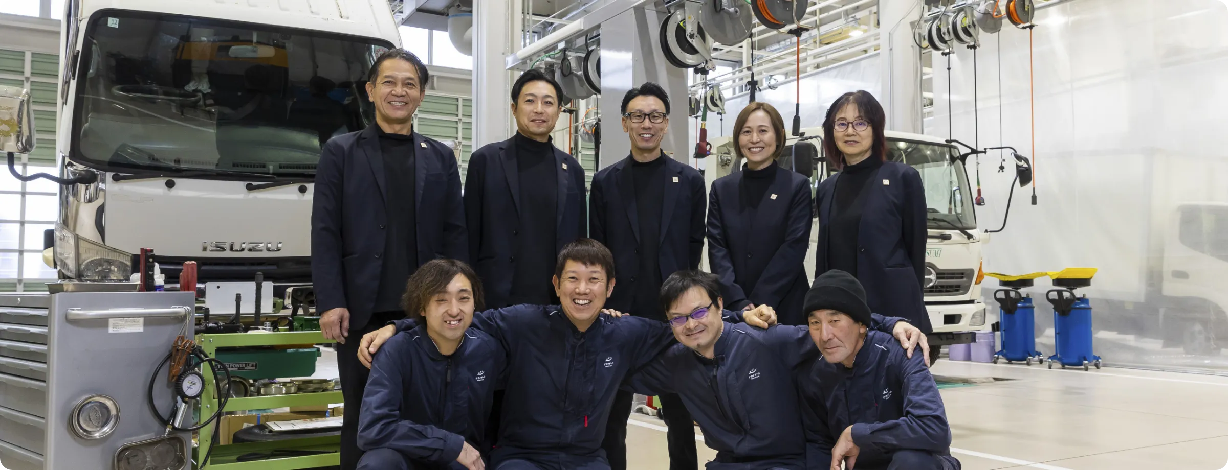 トラック市長岡店のスタッフ